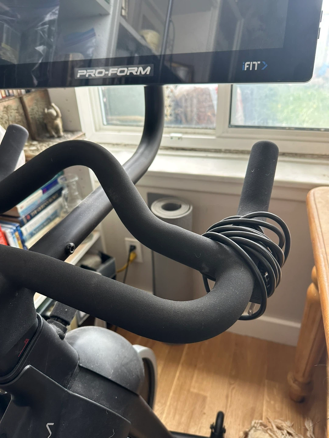 Pro Form stationary bicycle - photo 3