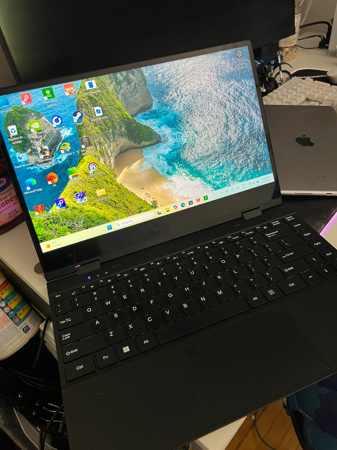 Black 2-in-1 Laptop - photo 3