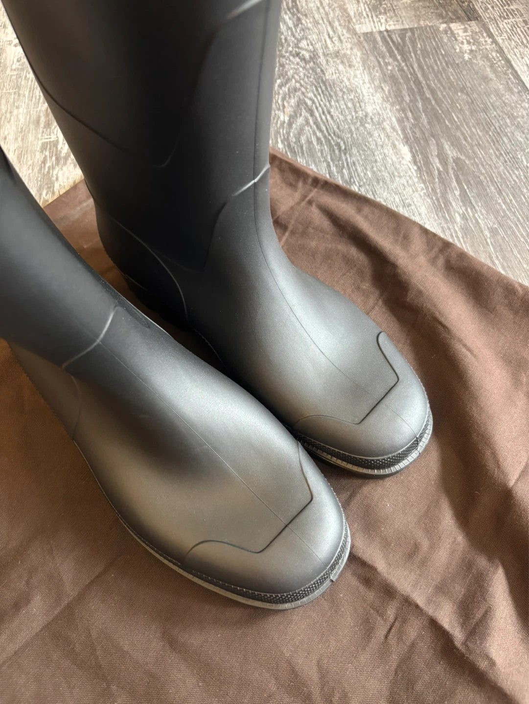 Brand New TOD'S Men’s Black Rubber Rain Boots - photo 4