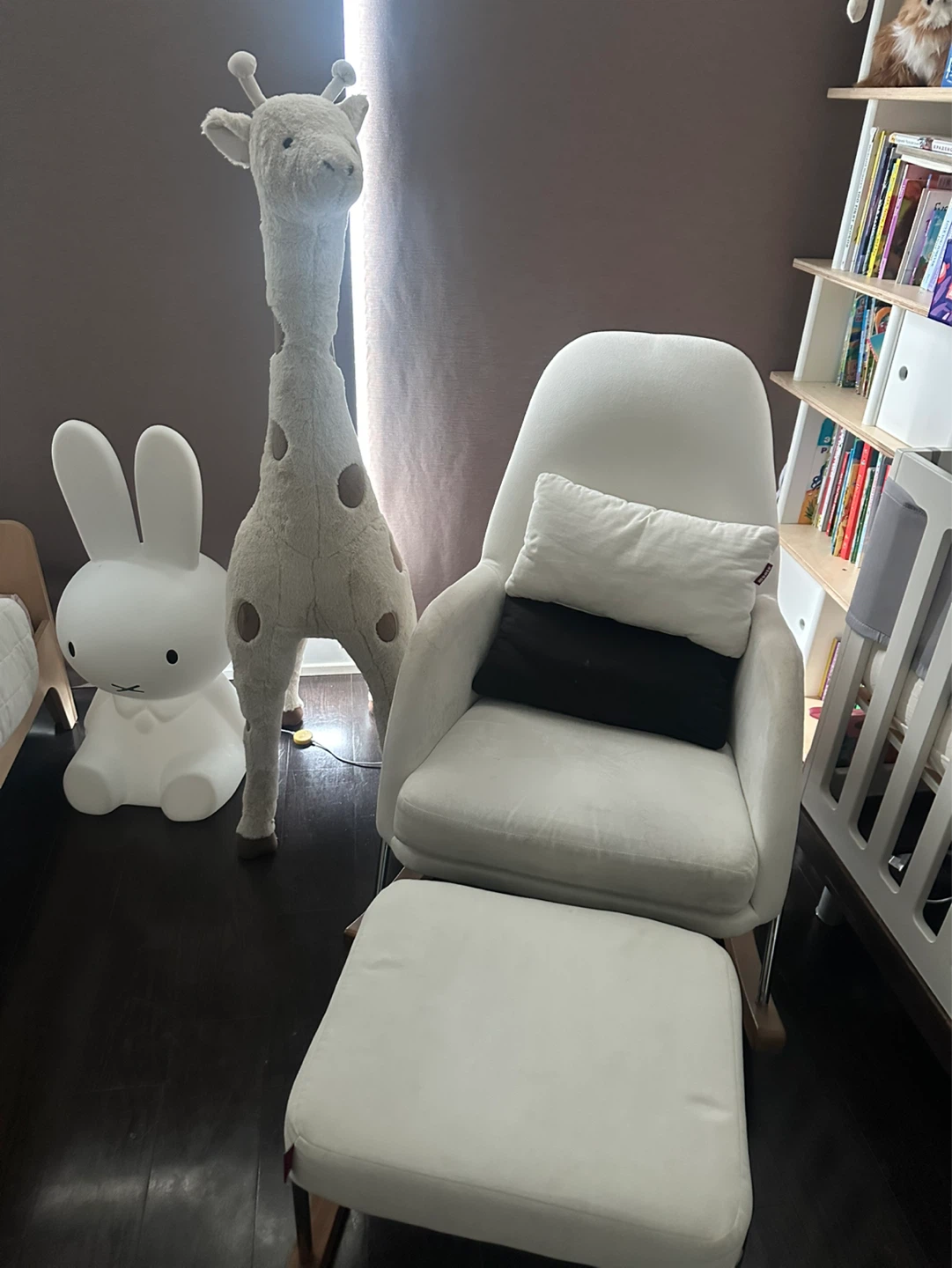MONTE DESIGN JACKSON ROCKER AND MATCHING FOOT STOOL RETAIL $2400 - photo 2