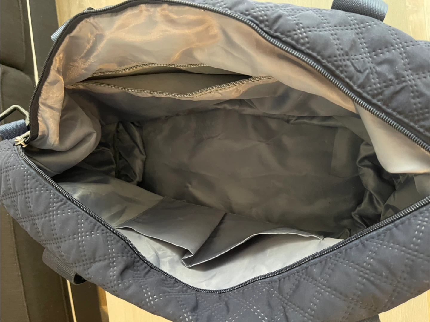 Floless Quilted Duffel Bag - photo 3