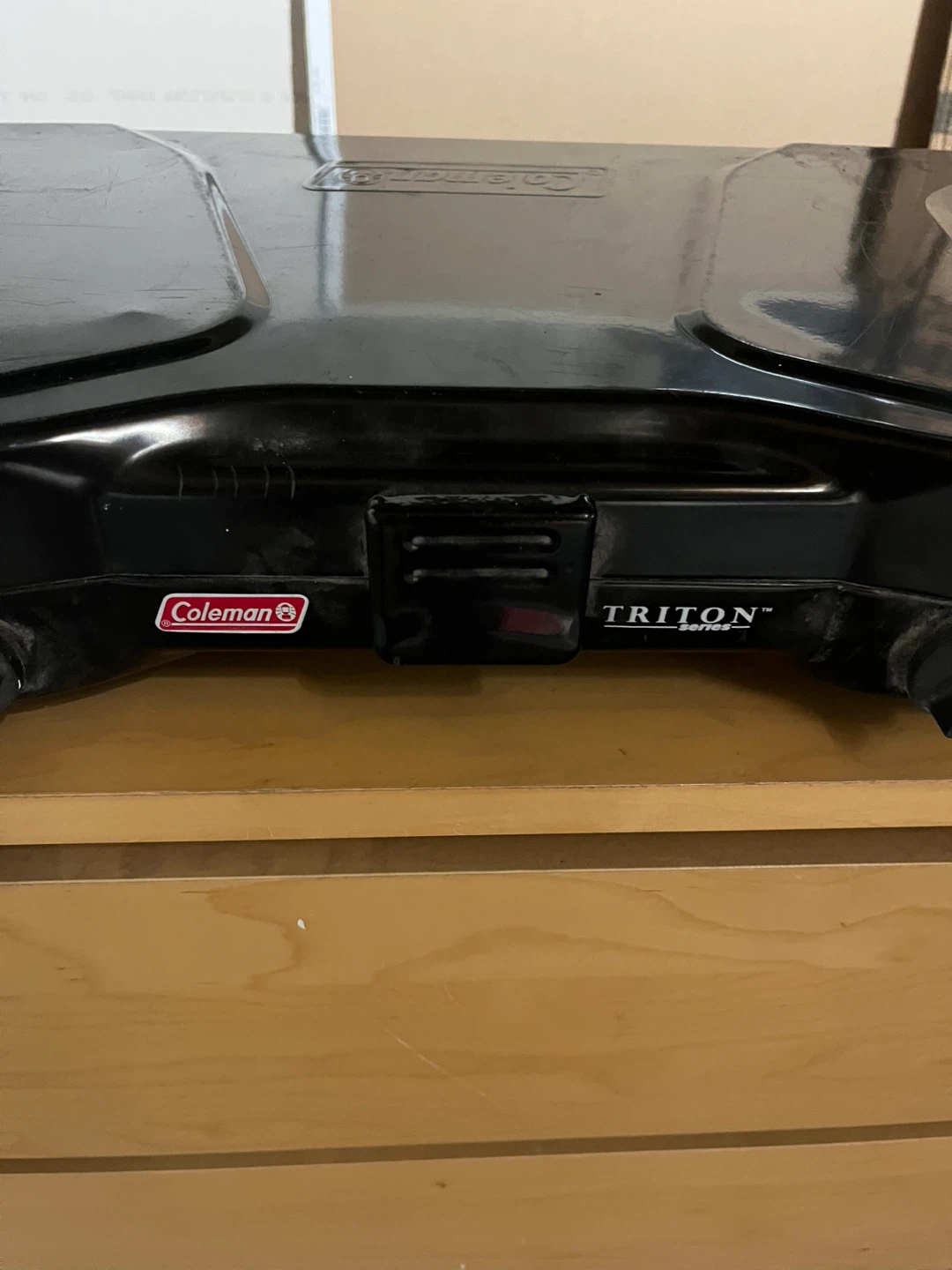 Coleman Triton Two-Burner Propane Camp Stove - photo 2