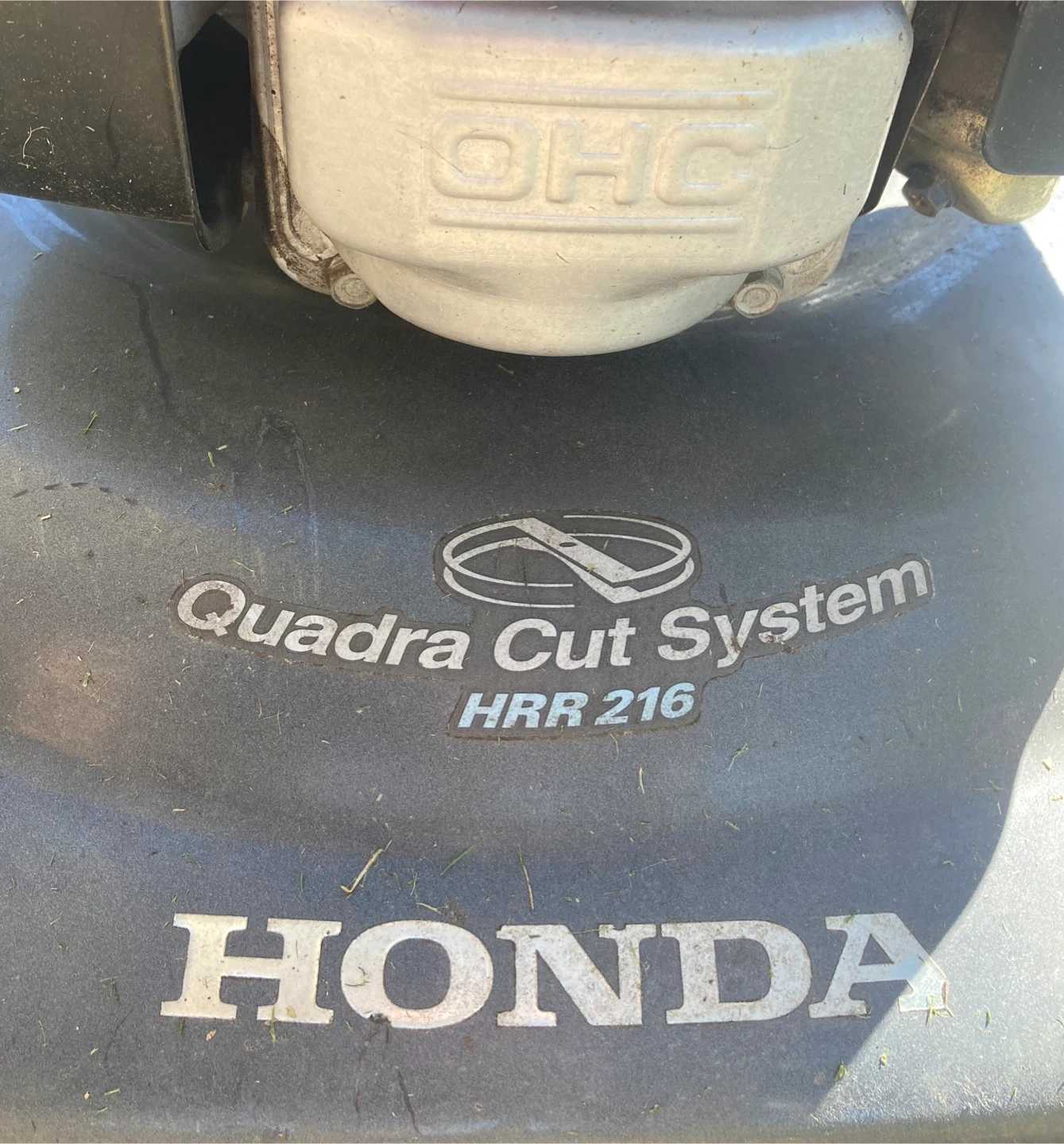 Honda HRR216 Lawnmower with Quadra Cut System - photo 2