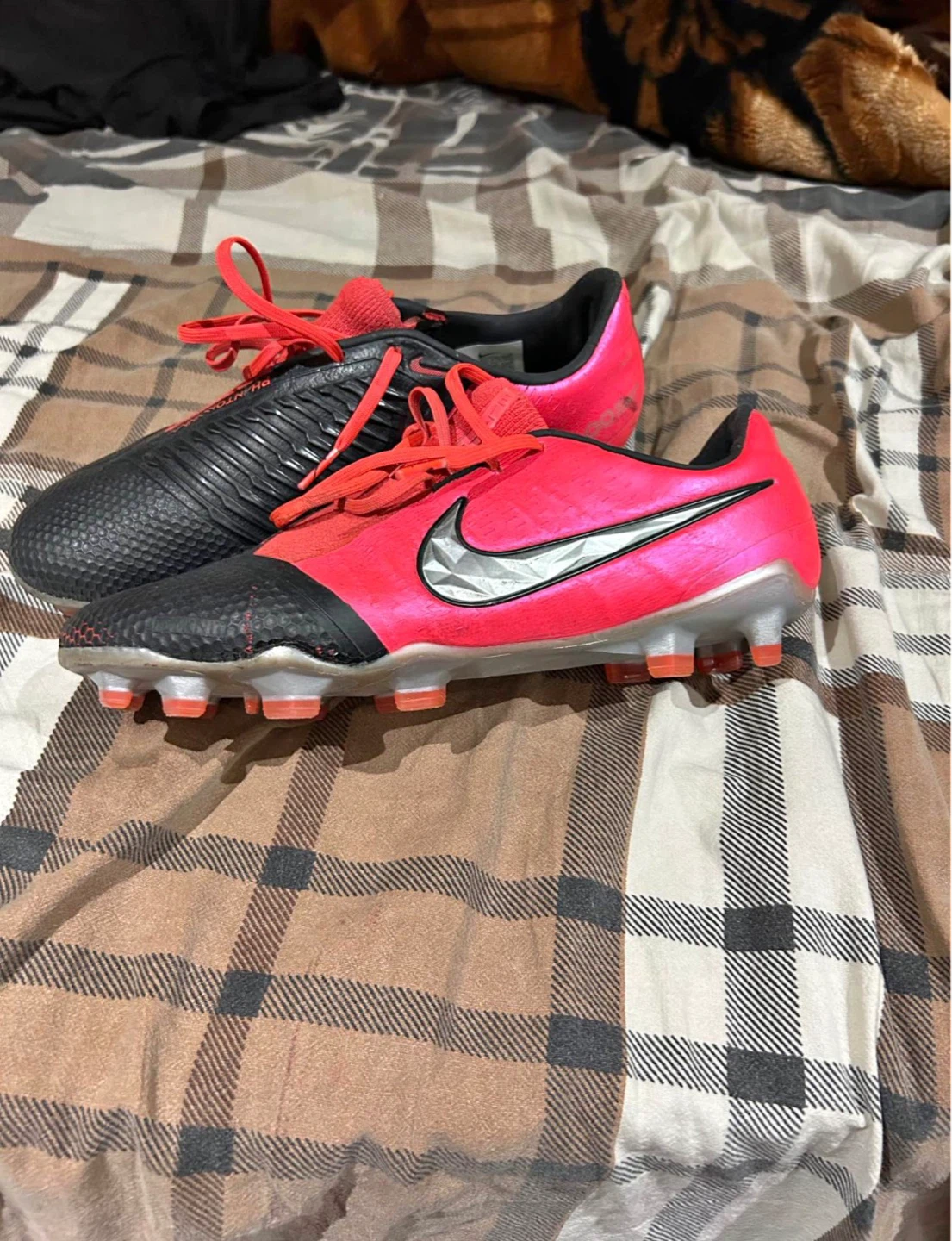 Nike Phantom Venom Elite FG 8.5US