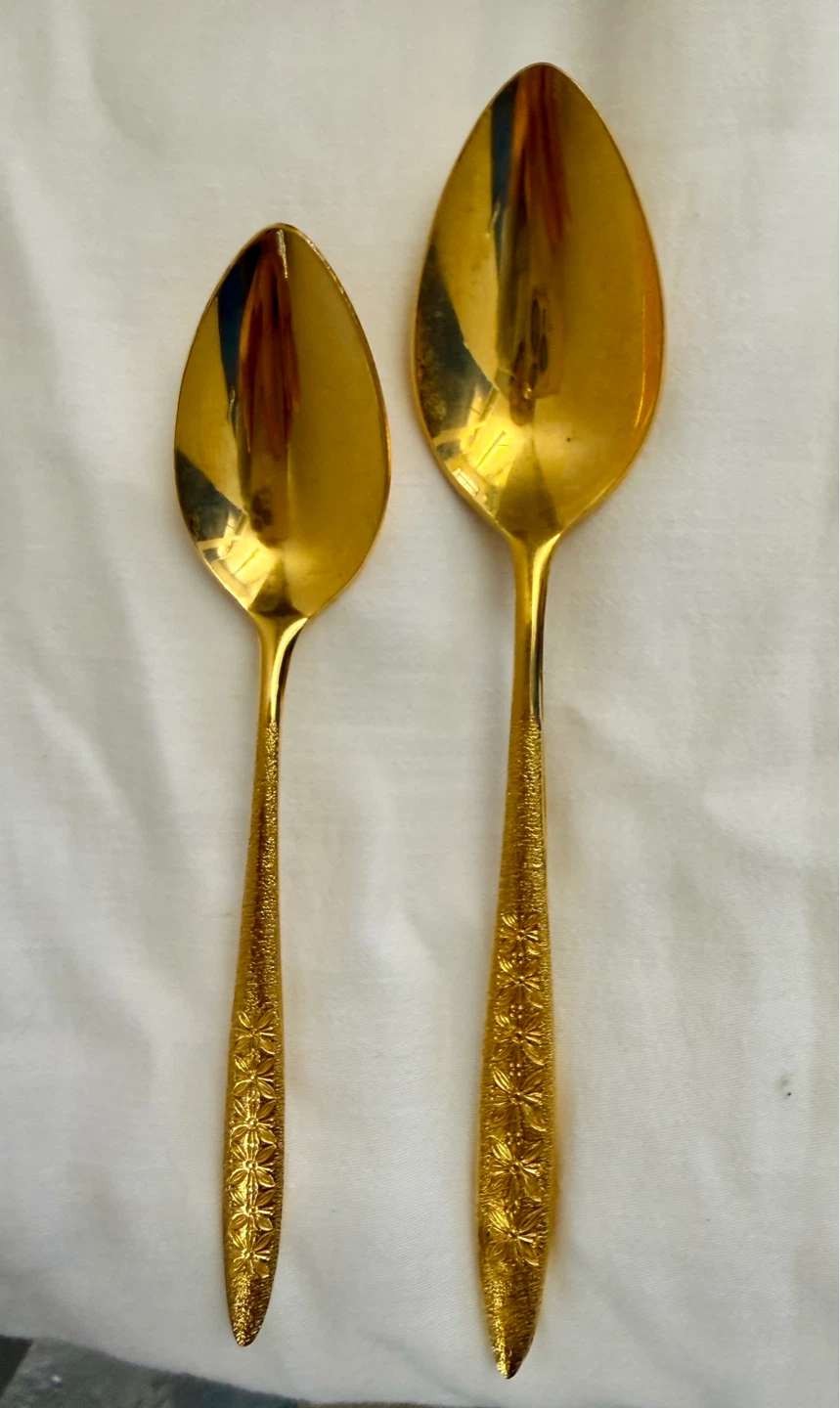 Nasco Gold Plated Stainless Steel Flatware – 99 pieces - photo 4