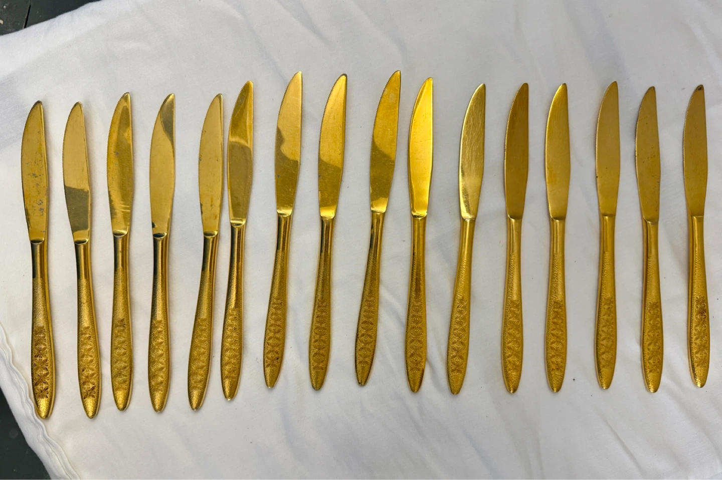 Nasco Gold Plated Stainless Steel Flatware – 99 pieces - photo 2