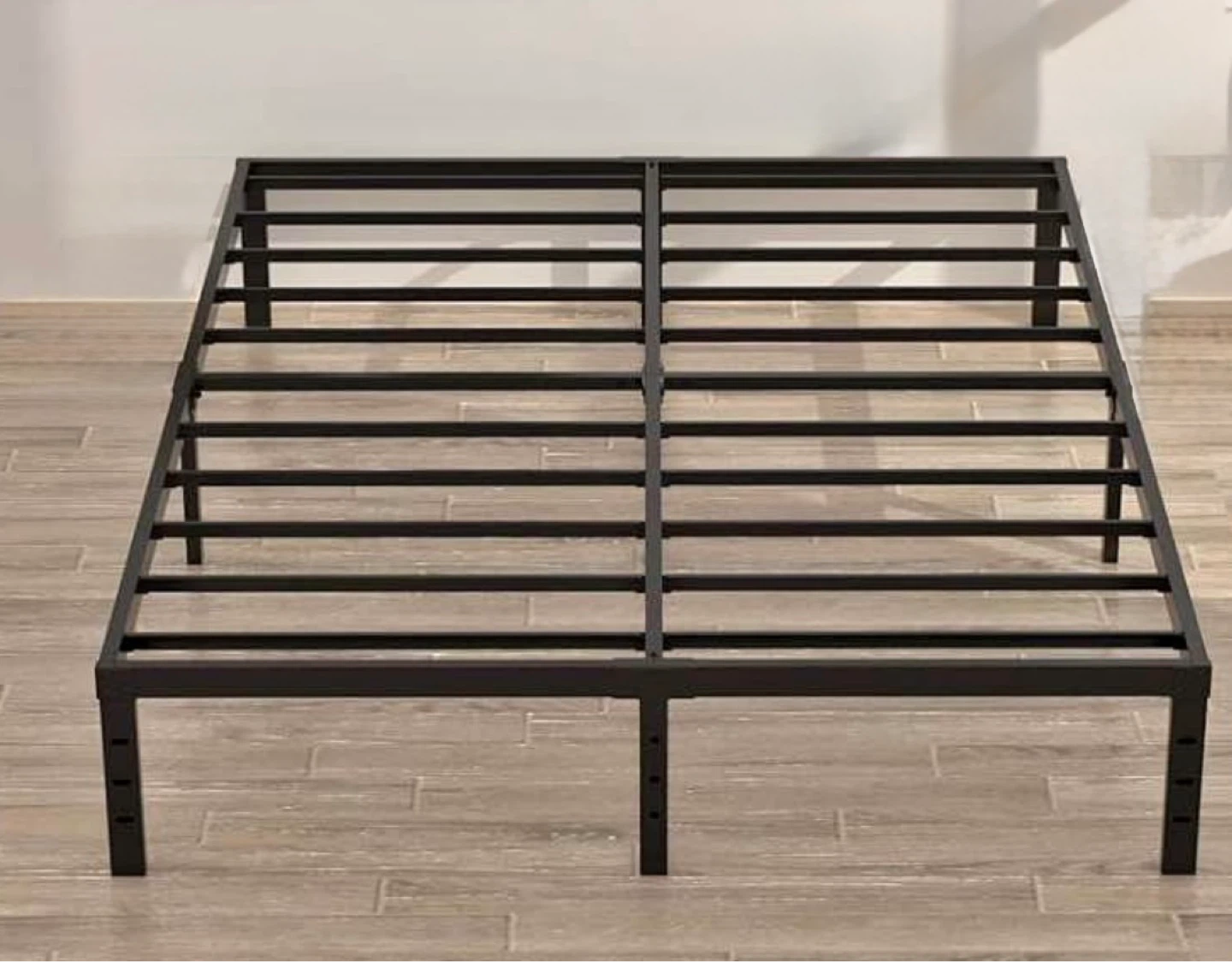 Metal Bed Frame Queen size