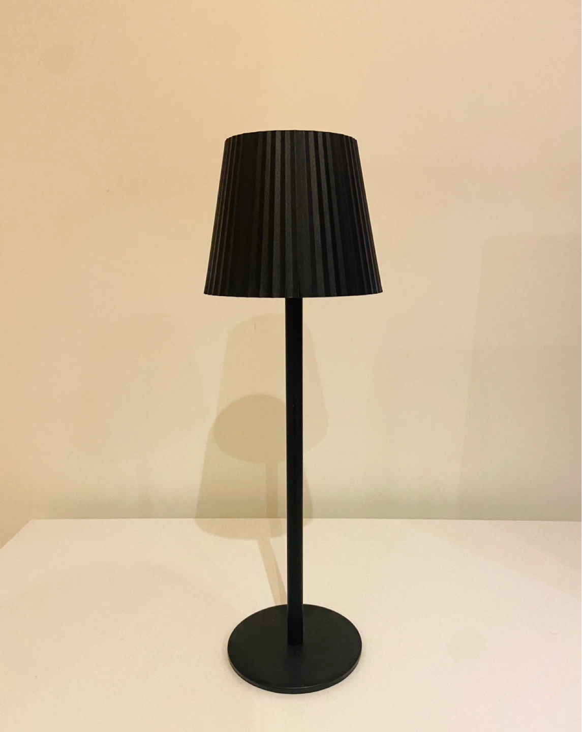 Black Portable LED Table Lamp - photo 3