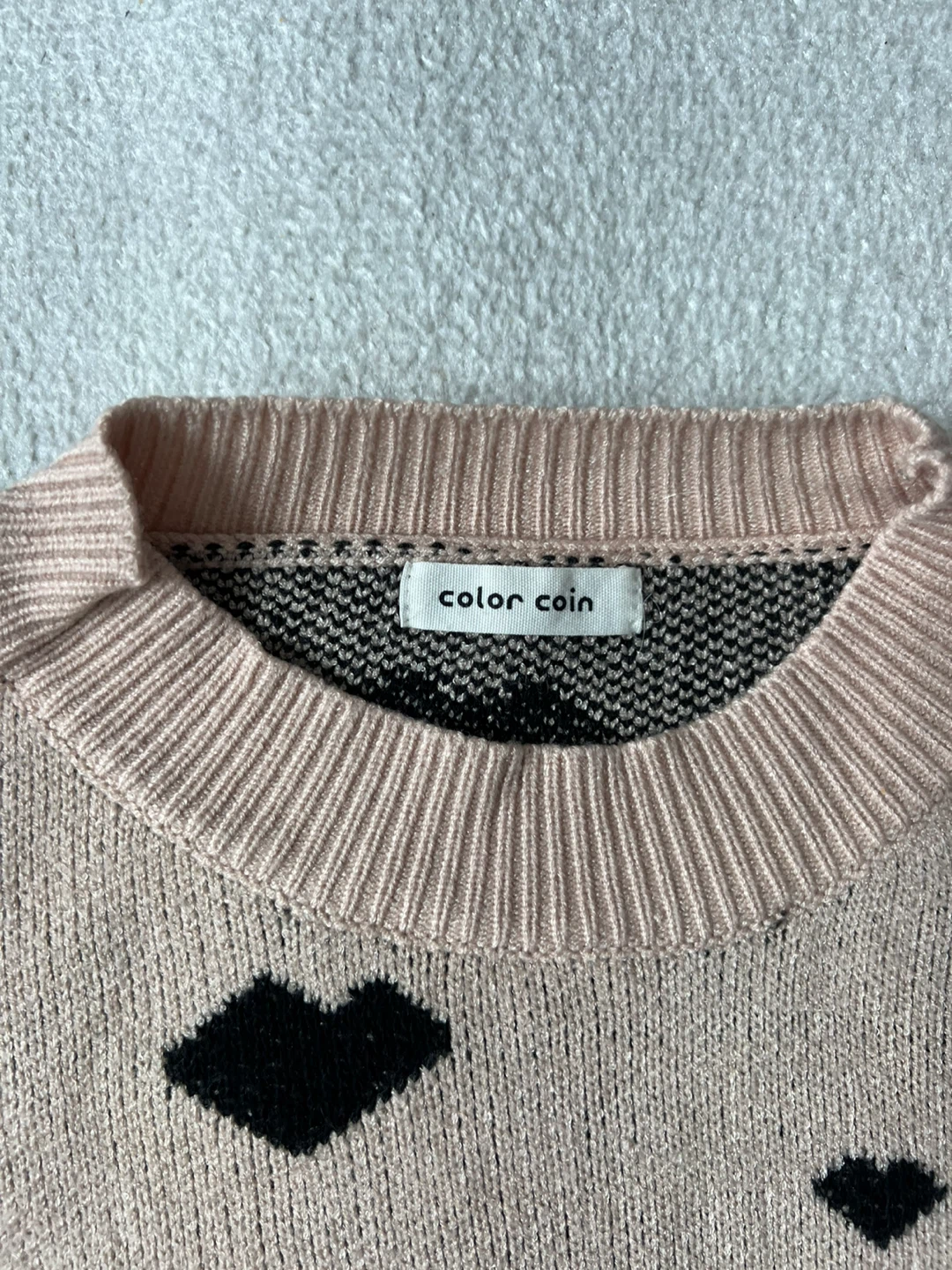 Color Coin Sweater with Black Hearts - photo 2