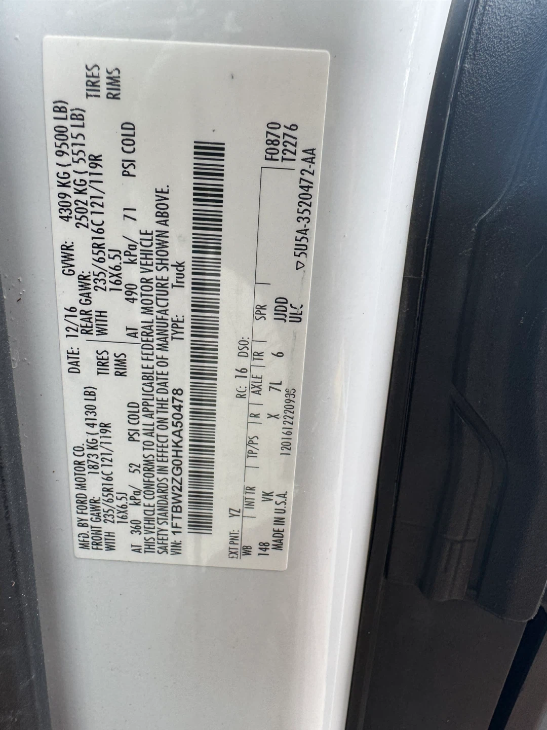 White Ford Transit Cargo Van 350 - photo 4