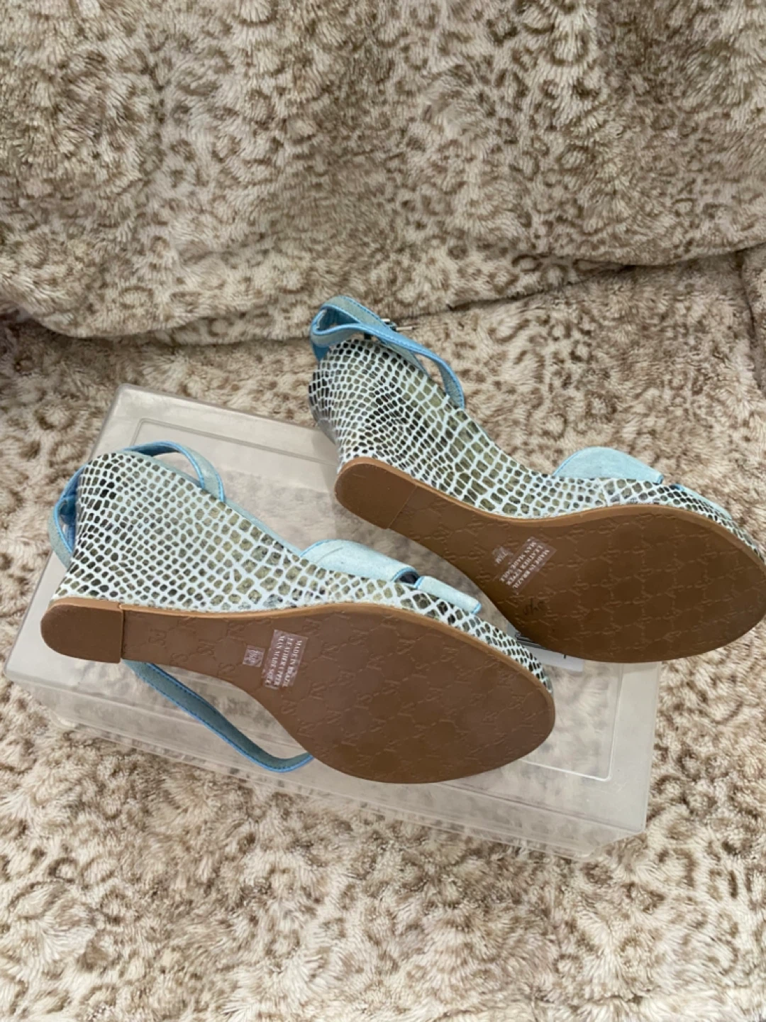 Franco Sarto Blue Suede Wedge Sandals 7 1/2 - photo 3