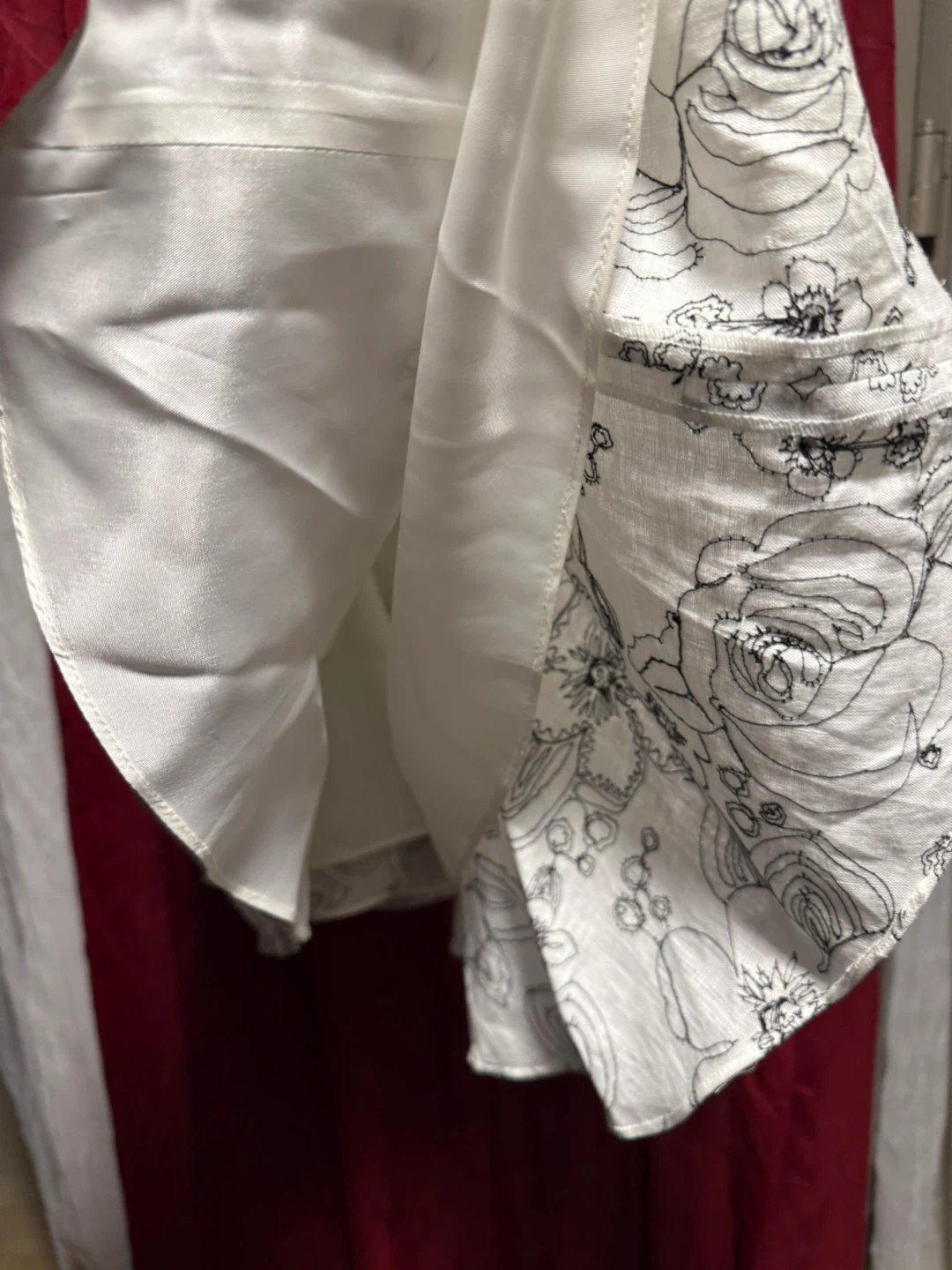 White Floral Embroidered Midi Skirt - photo 5