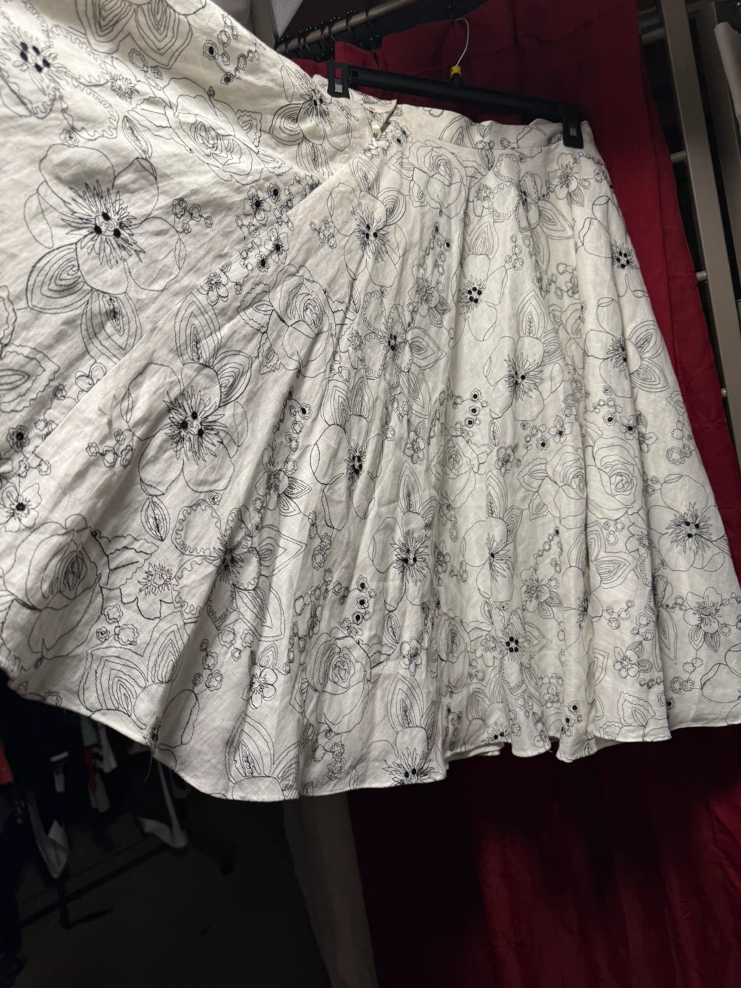White Floral Embroidered Midi Skirt - photo 4