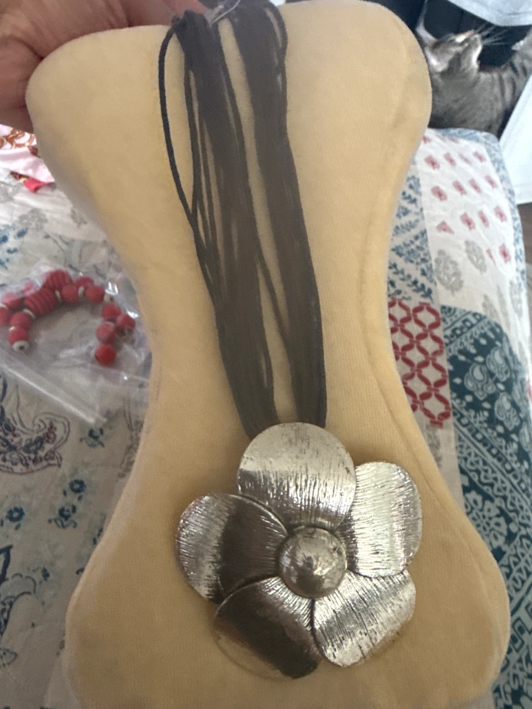Silver Flower Pendant Necklace