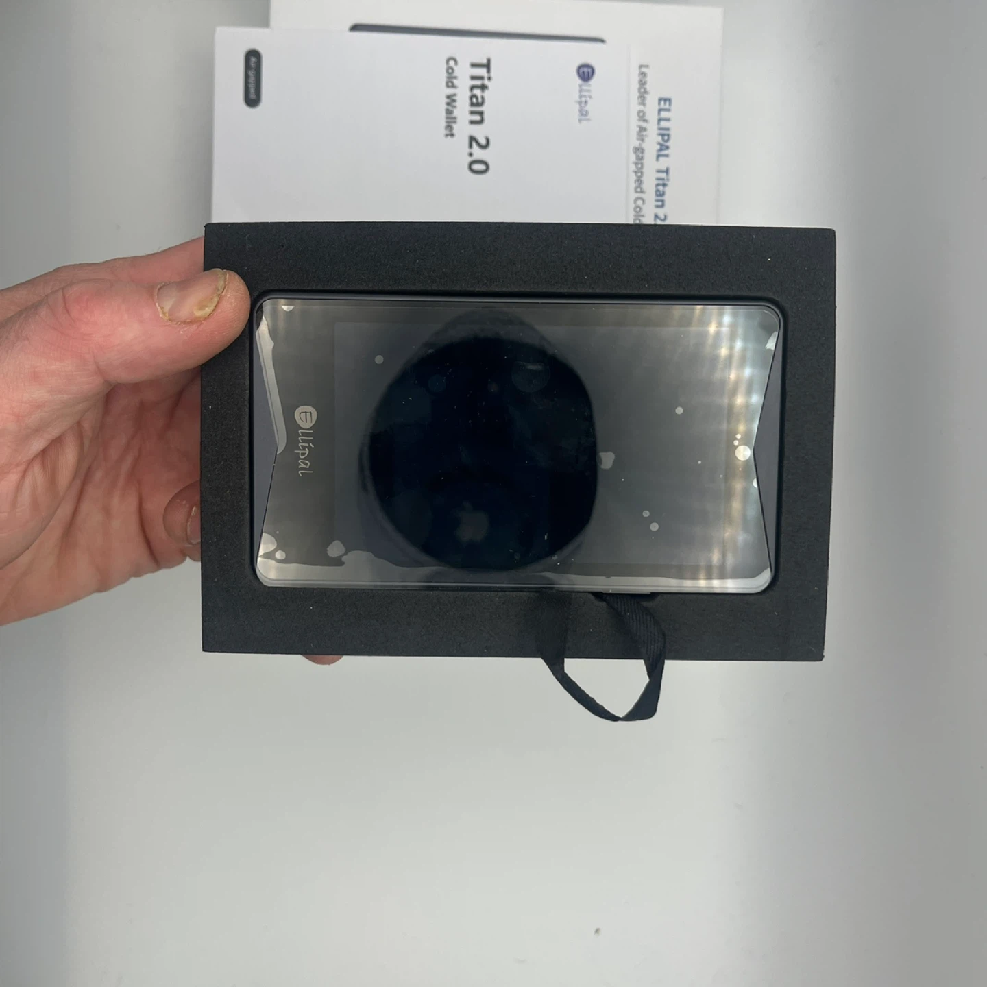 ELLIPAL Titan 2.0 Cold Wallet - photo 3