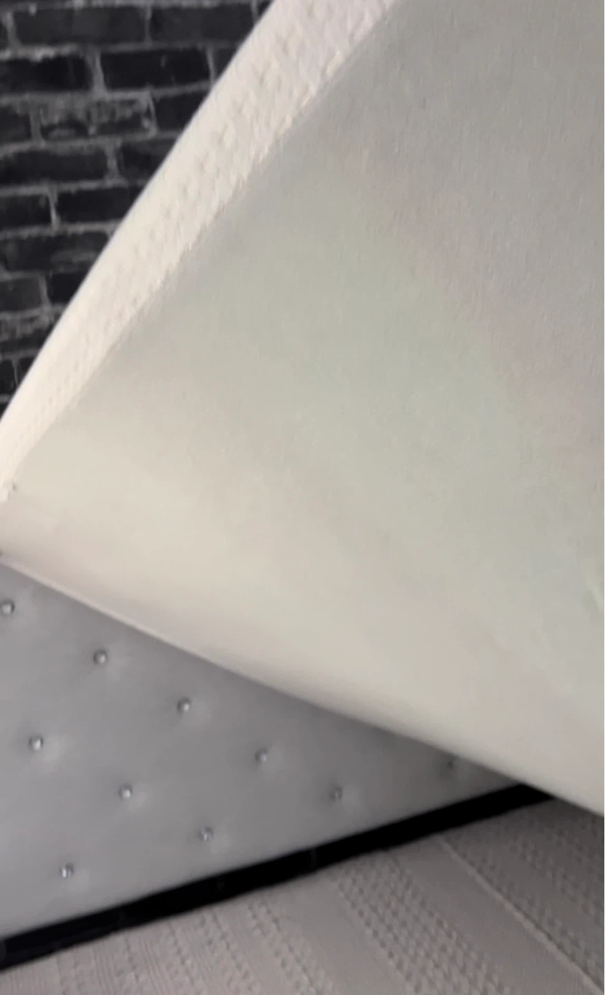 White full Mattress - photo 3