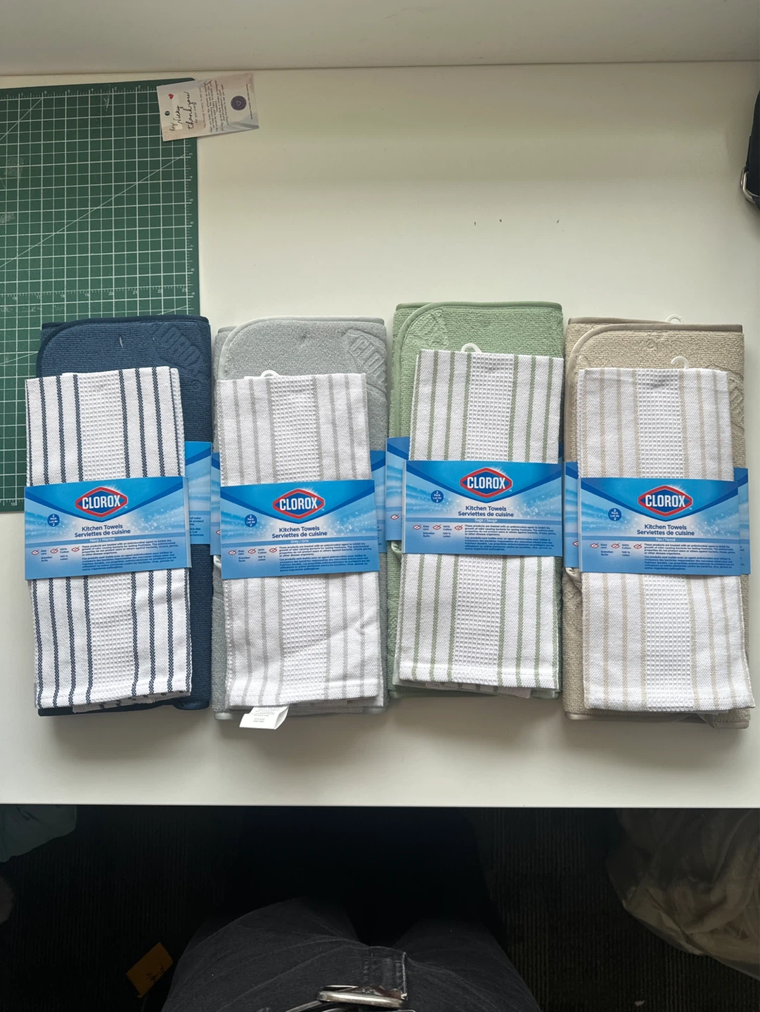 CLOROX Kitchen Towels (2 Pack) and Drying Mat Combo