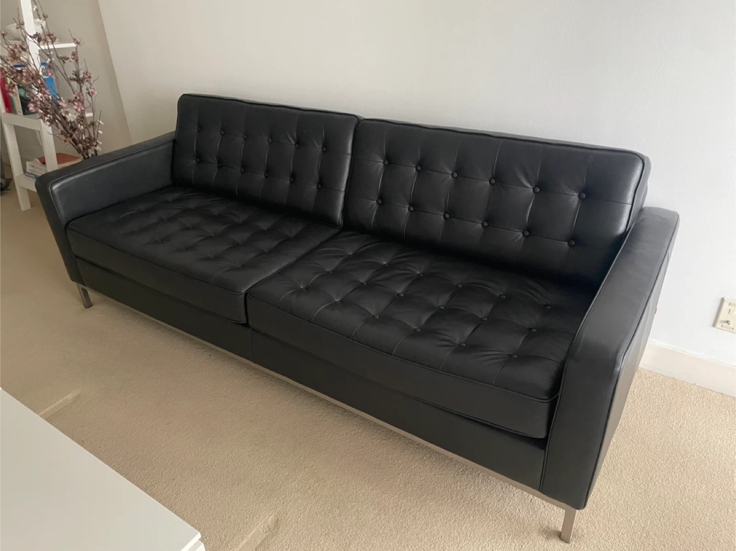 EQ3 Black Leather Couch - photo 2
