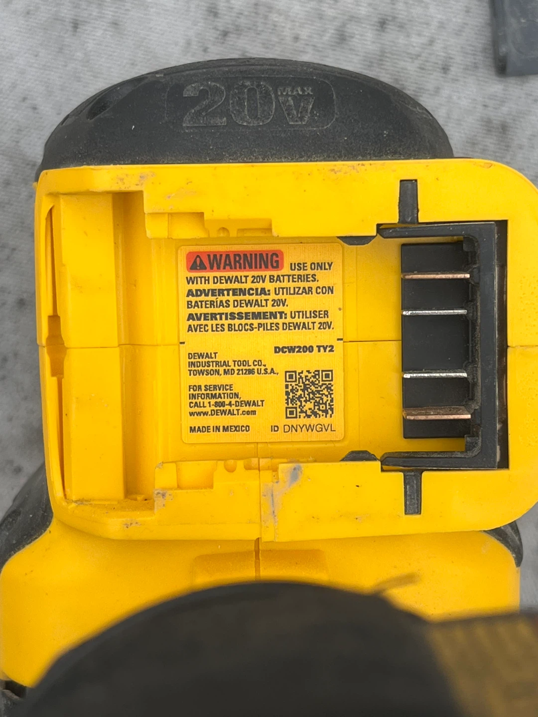 DEWALT 20V MAX XR Palm Sander - photo 2