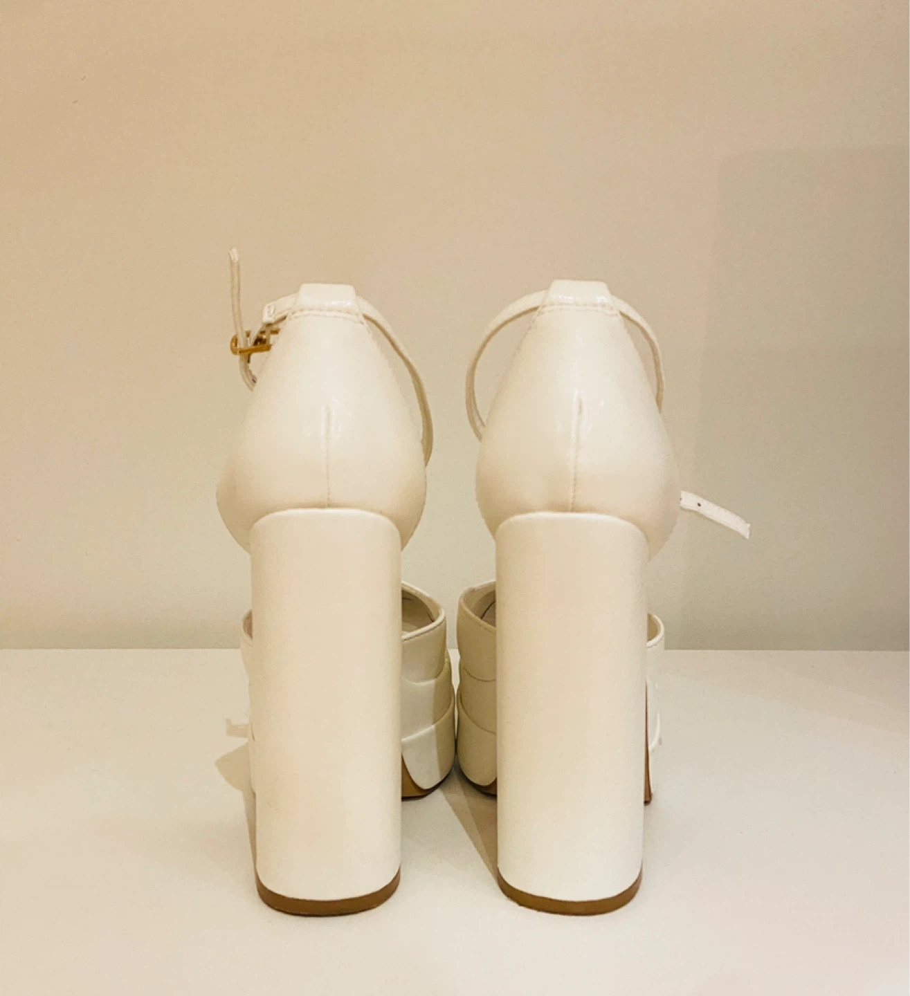 White Platform Heels - photo 3