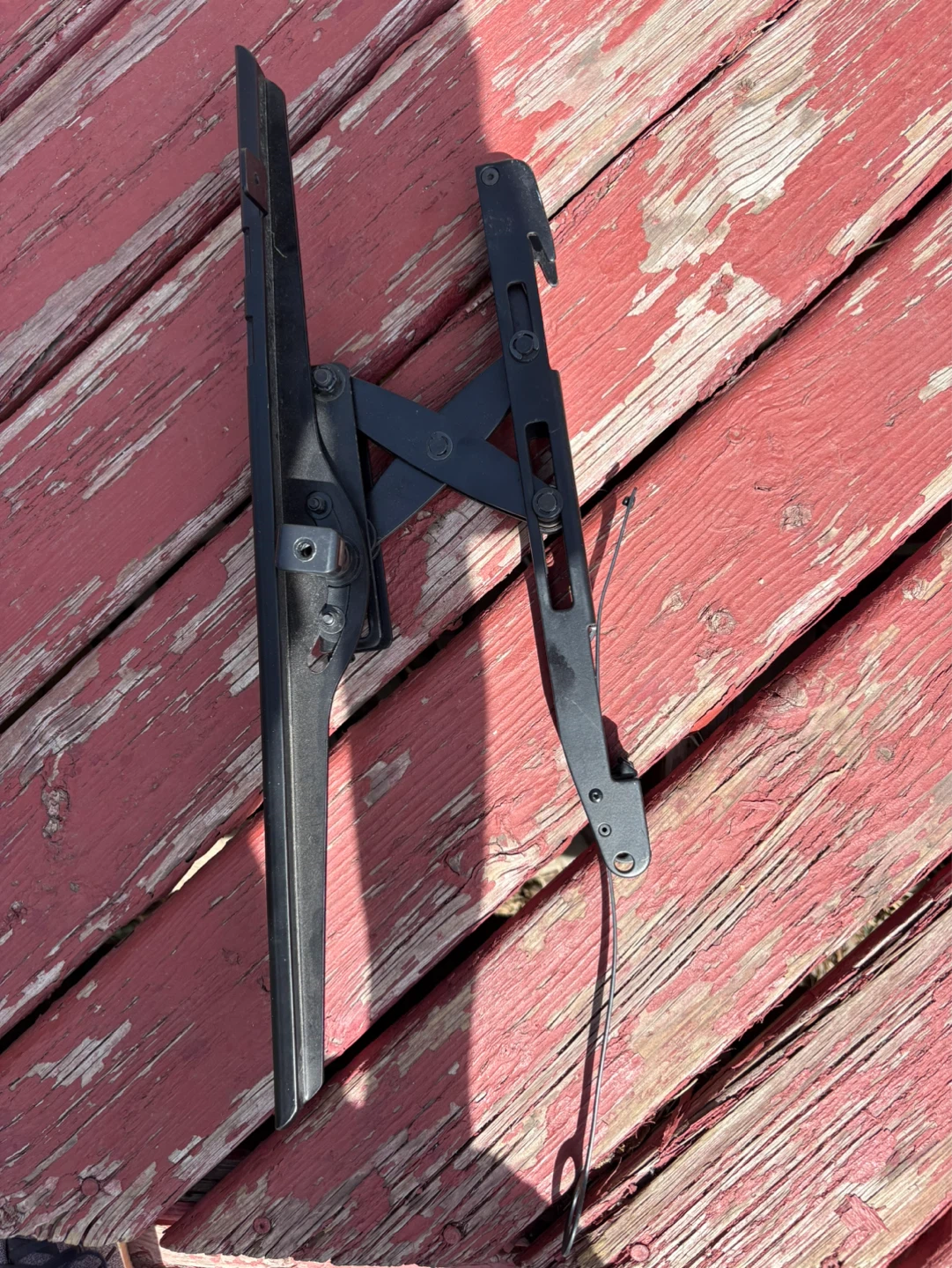 Black Metal TV Wall Mount Bracket - photo 2