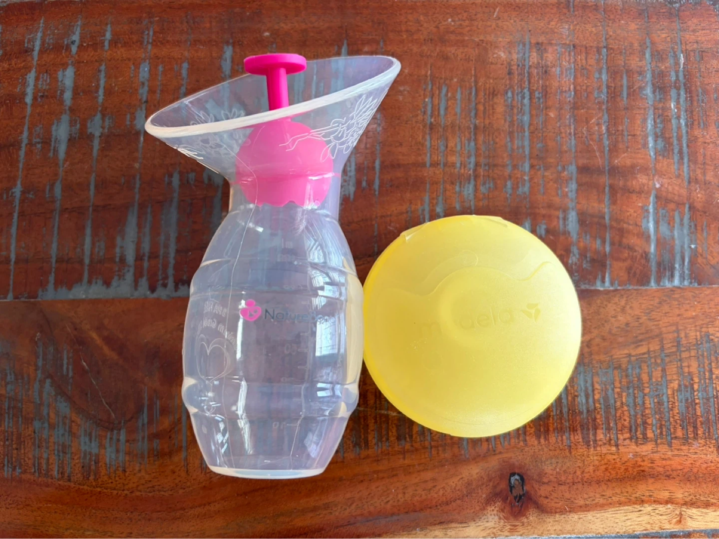 Silicone manual breast pump & Medela nipple shields