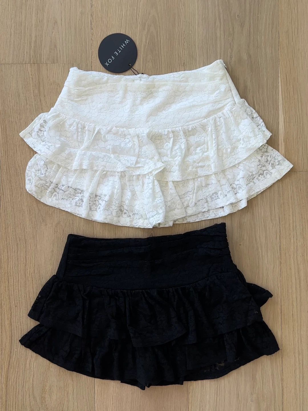 White Fox Lace Mini Skorts - photo 3
