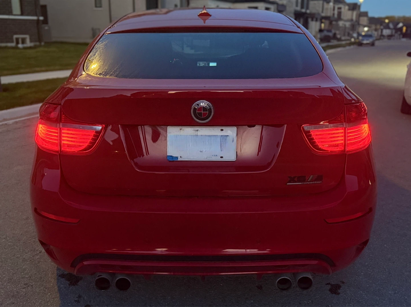 Red BMW X6 M Competition - photo 5
