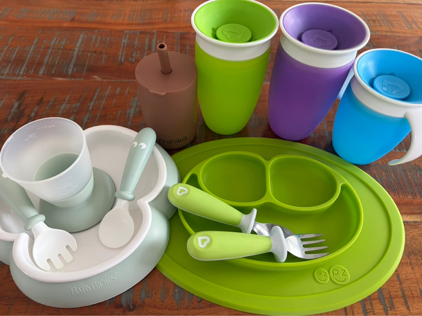 BabyBjörn and Munchkin Baby Feeding Set