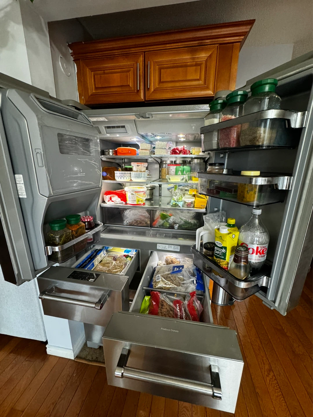 Solid wood kitchen cabinet set, countertop & appliances - photo 3