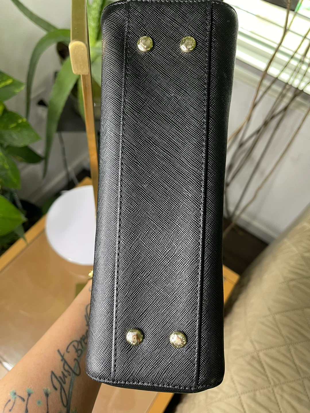 Black Metrocity Handbag with Tassel - photo 5
