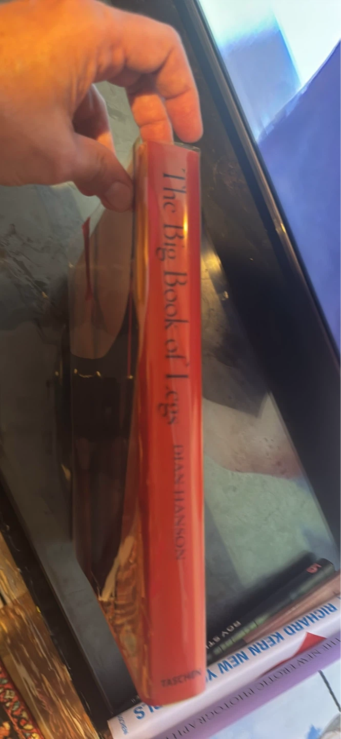 The Big Book of Legs by Dian Hanson - Taschen - photo 2