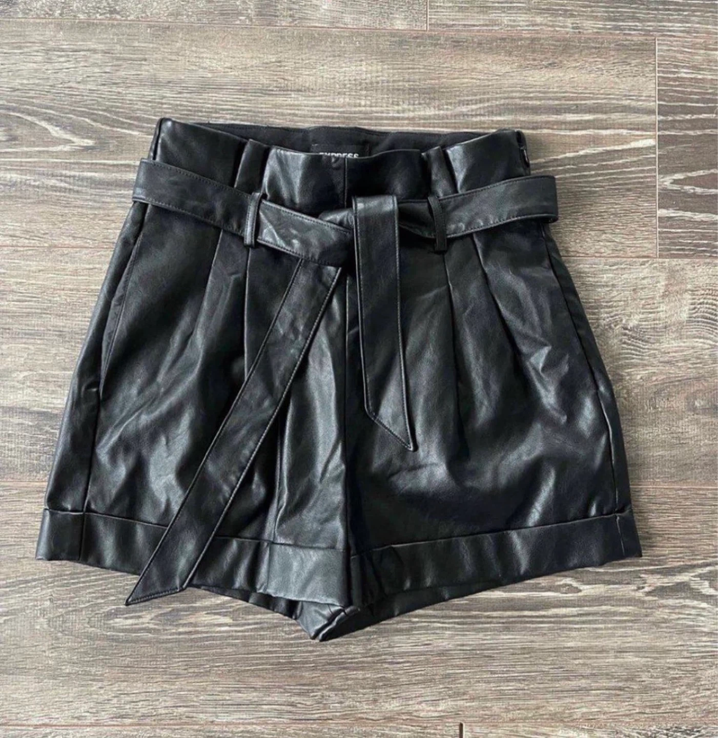Express Faux Leather Ultra High Rise Shorts size 0