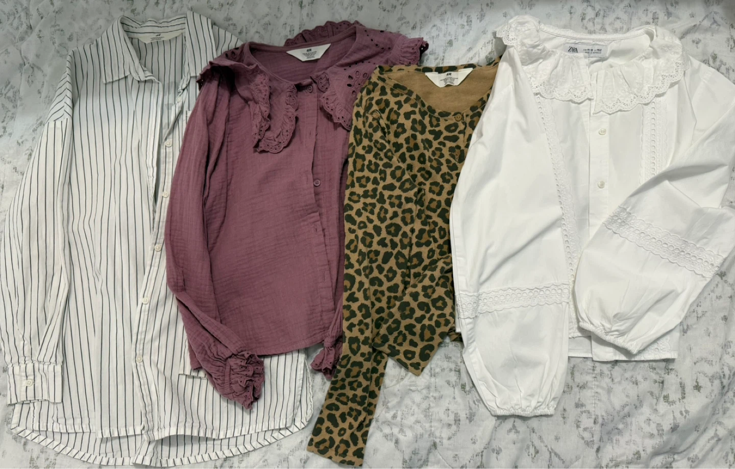 Bundle of girls' clothing - jackets, tops, and jumpsuits - photo 4