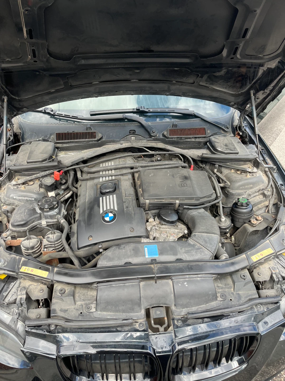 2009 BMW 335i parts only - photo 3