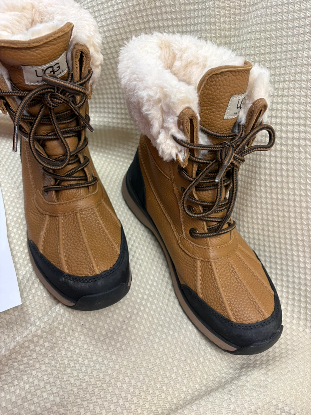 UGG Adirondack III Chestnut Waterproof Boots US 7.5 Uk 5.5 W - photo 3