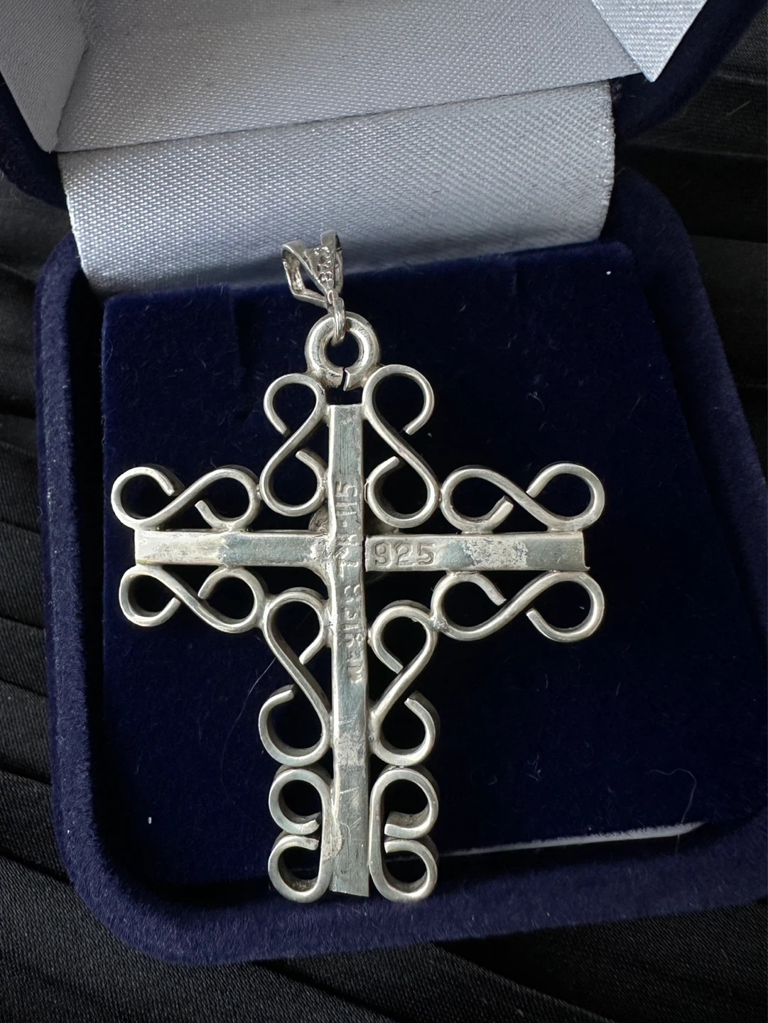 Sterling Silver Onyx Cross Pendant - photo 2