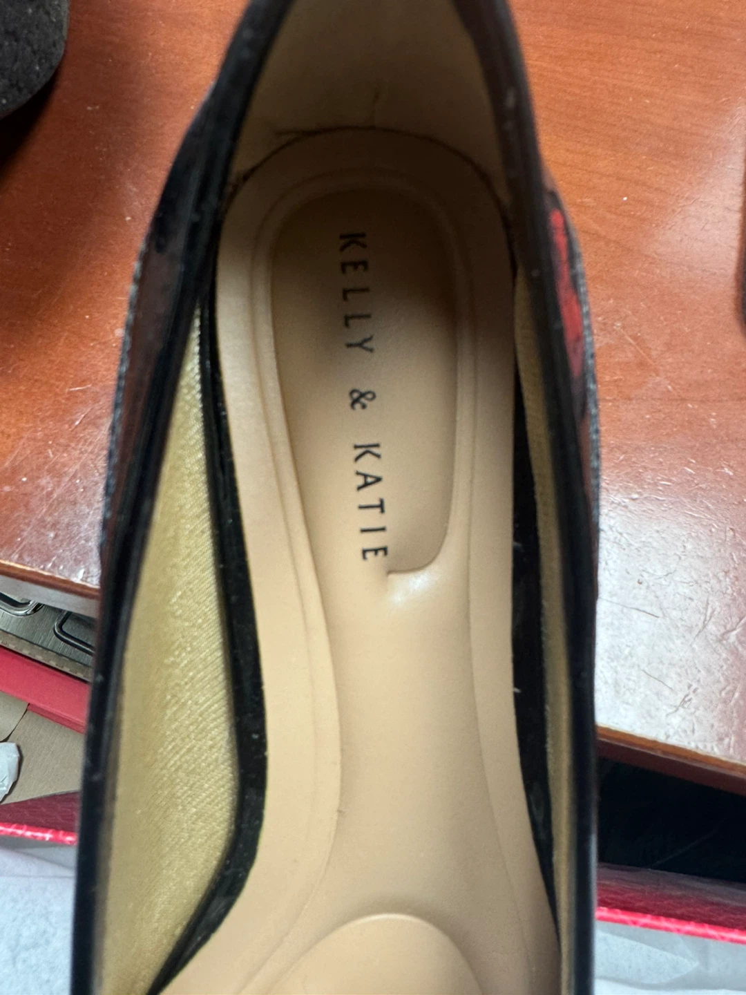 Kelly & Katie Black Loafer Flats - photo 4