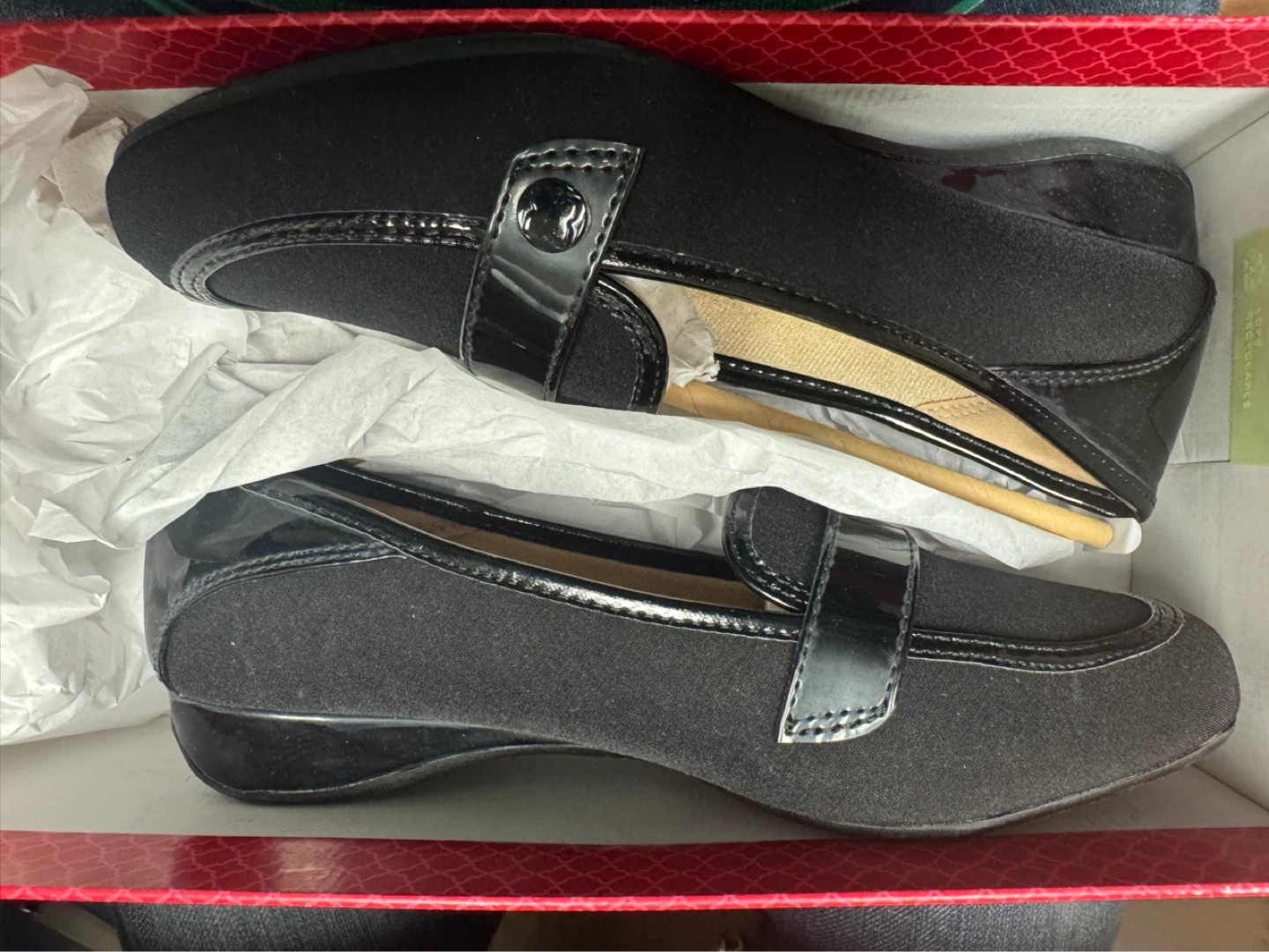 Kelly & Katie Black Loafer Flats - photo 3