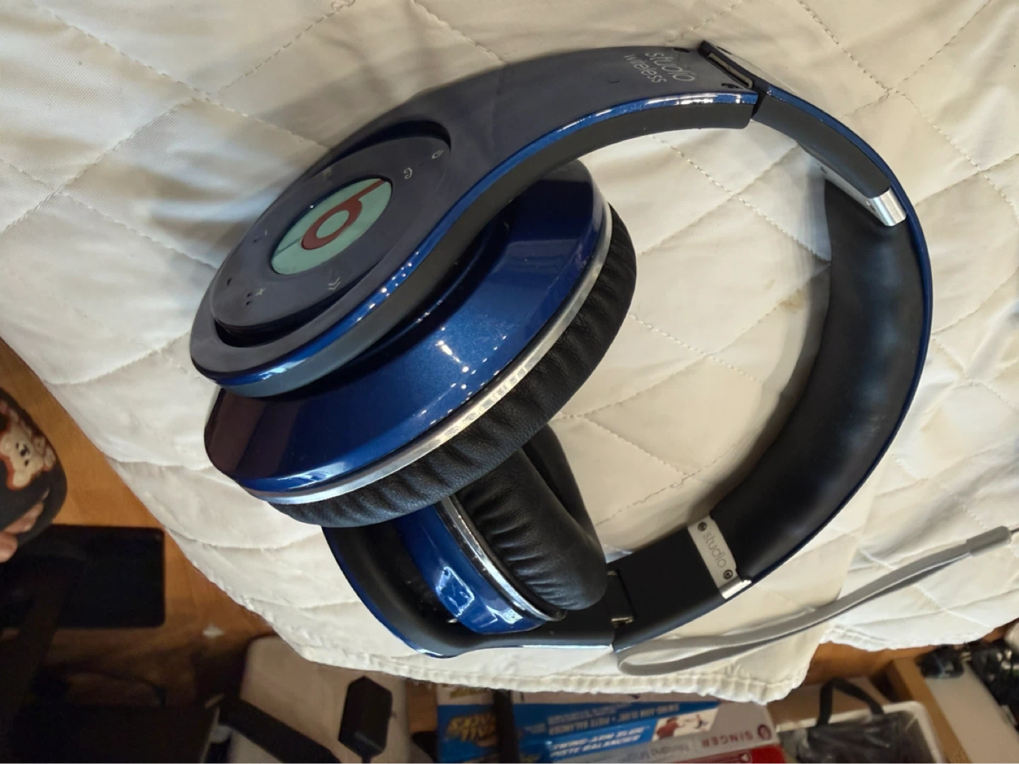 Beats Studio Wireless Blue Headphones by Dr. Dre - photo 2