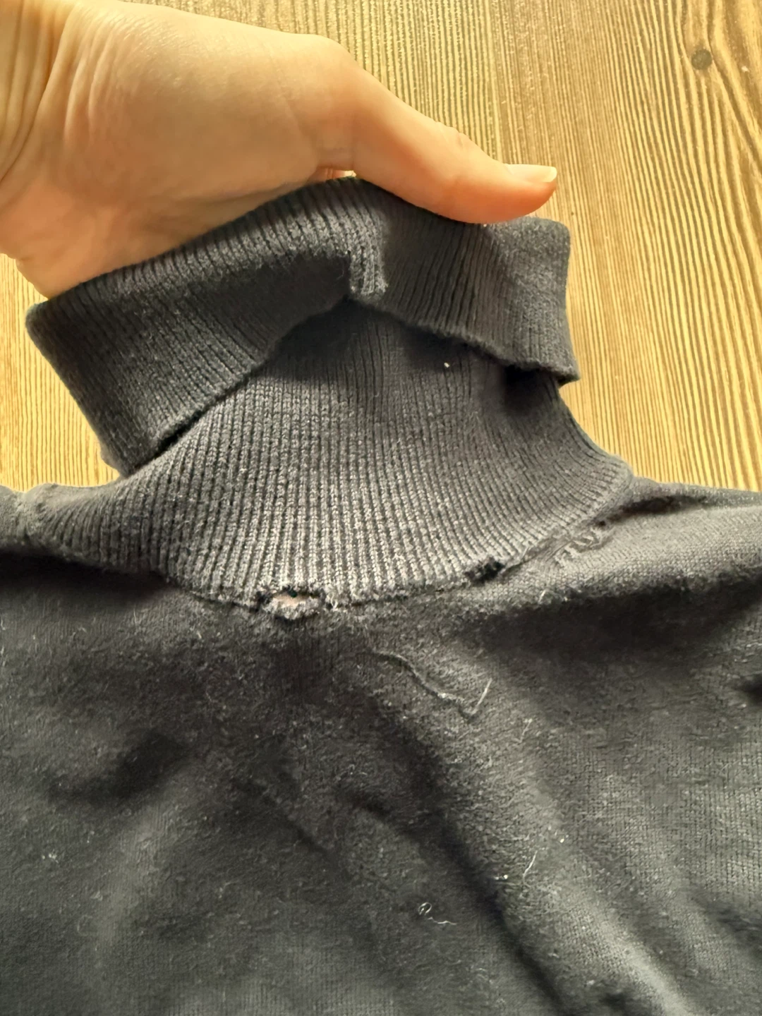 Black Turtleneck Sweater | Size Medium - photo 2