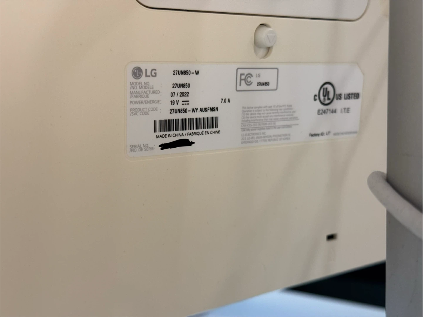 LG 27UN850-W 27-inch Monitor - photo 3