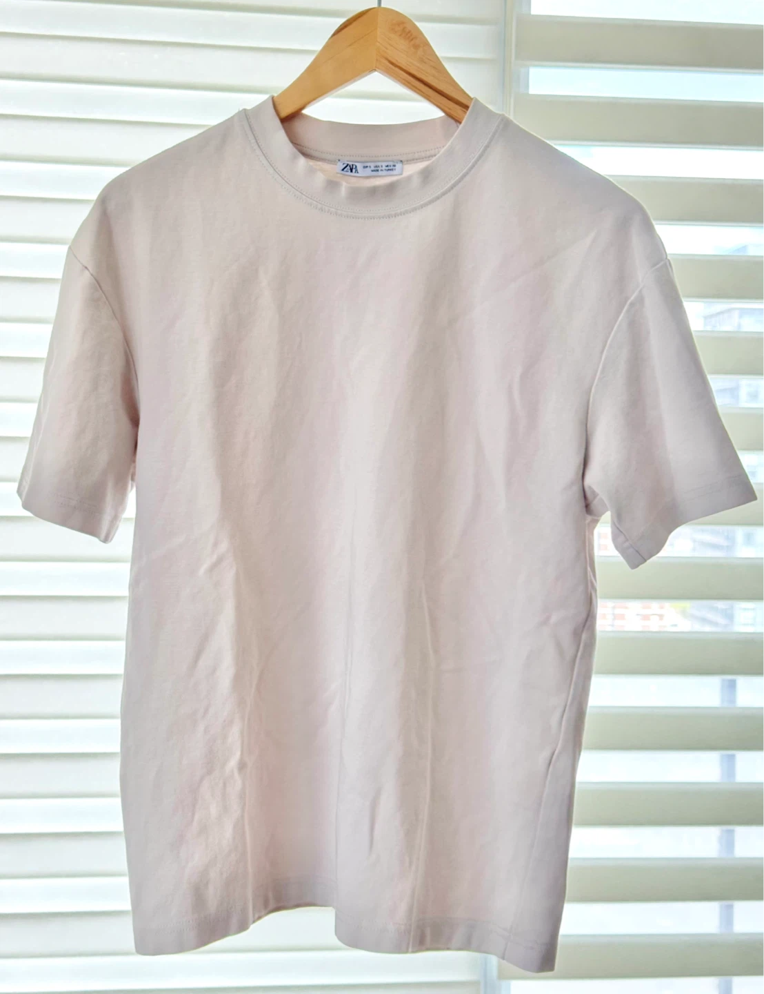 ZARA T-Shirt Bundle (Beige, Blue, White)