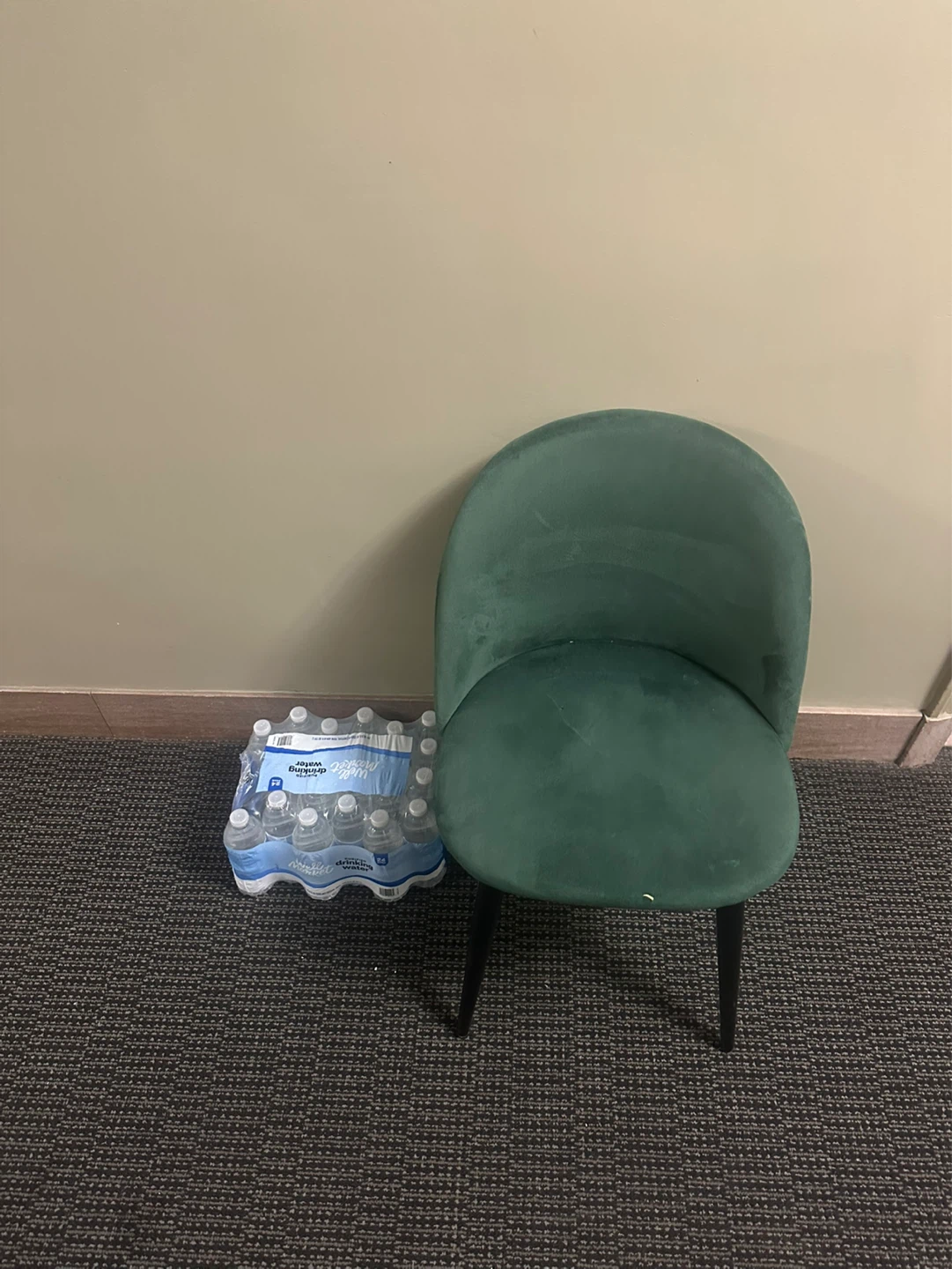Free velvet chair and water bottles