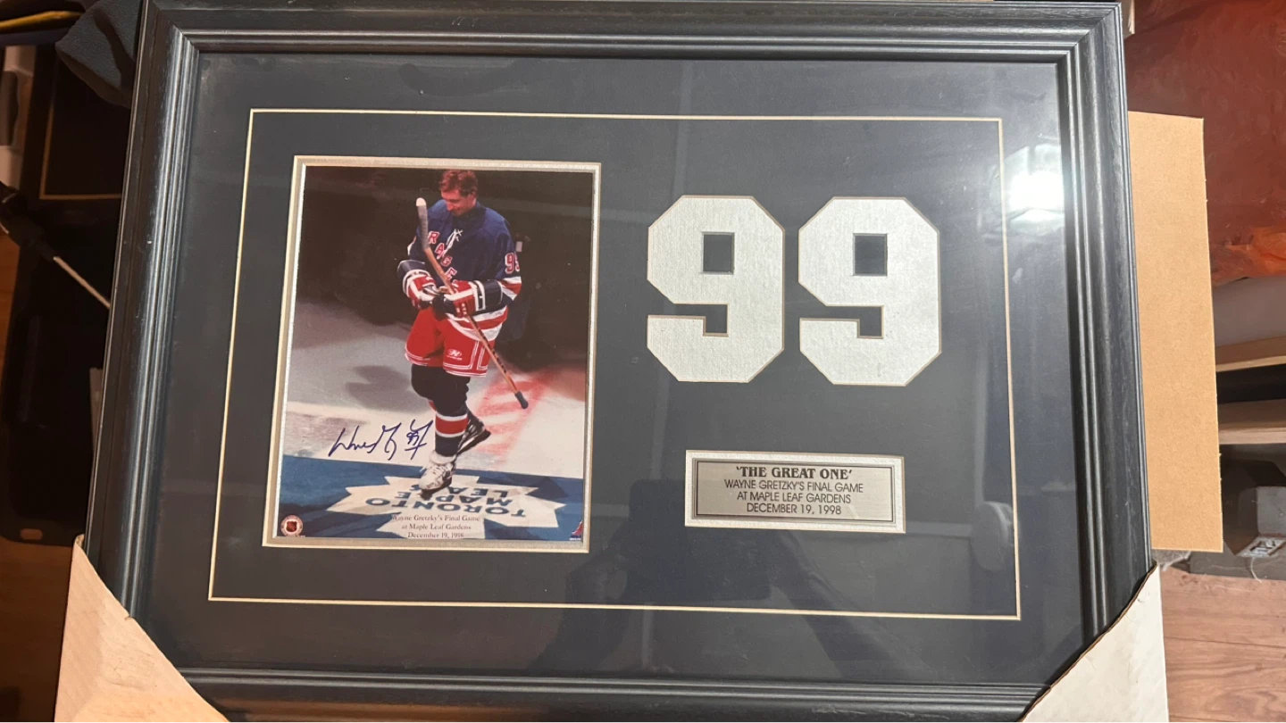 Wayne Gretzky Autographed Maple Leaf Gardens Final Game