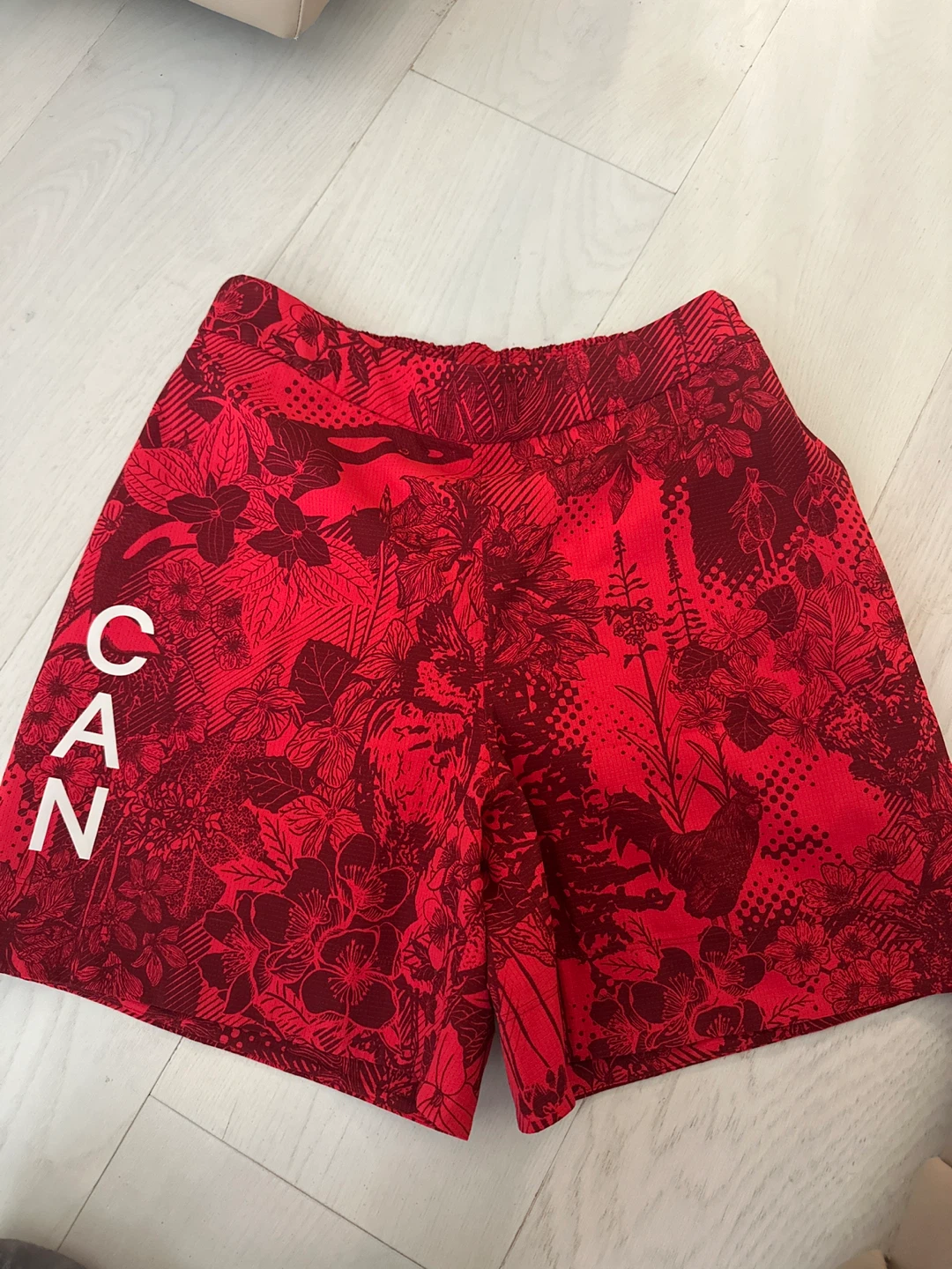 Lululemon Red Floral Running Shorts Size 6