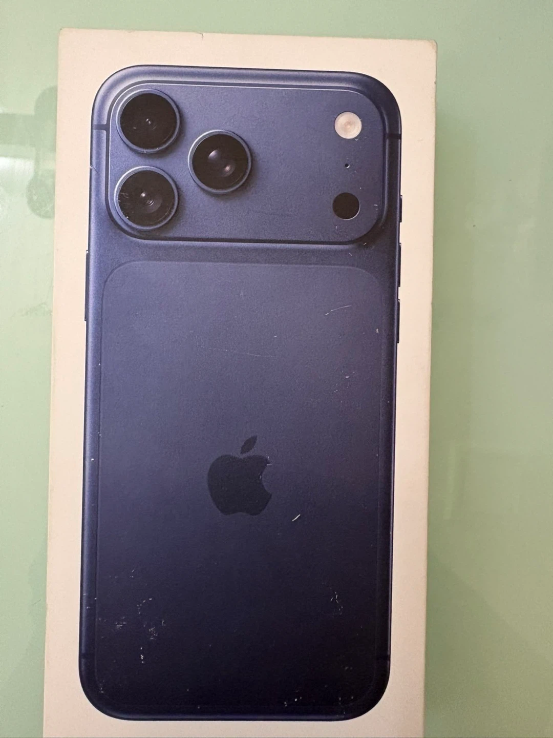 Apple iPhone 17 Pro Max - Deep Blue