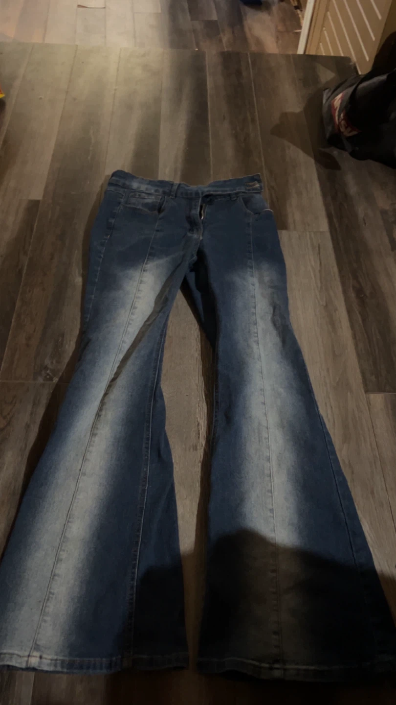Jeans évasés bleus style rétro
