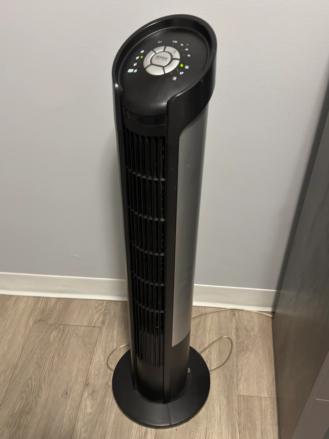 Seville Classics Tower Fan - photo 3