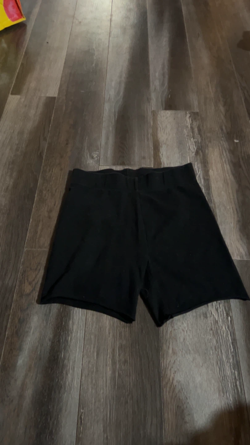 Shorts de sport noirs pour femme